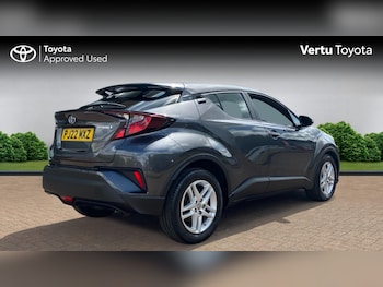 Used Toyota C-HR 2022 for sale - 76133953: Photo 2