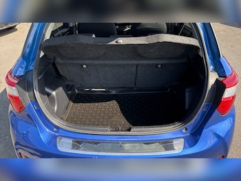 Used Toyota Yaris 2020 for sale - 78520477: Photo