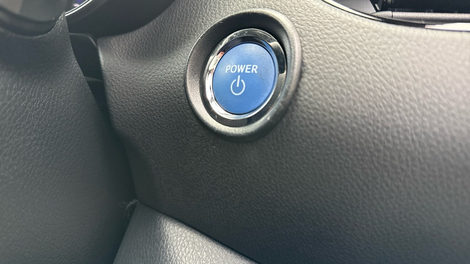 Used Toyota C-HR 2023 for sale - 76194698: Photo 27