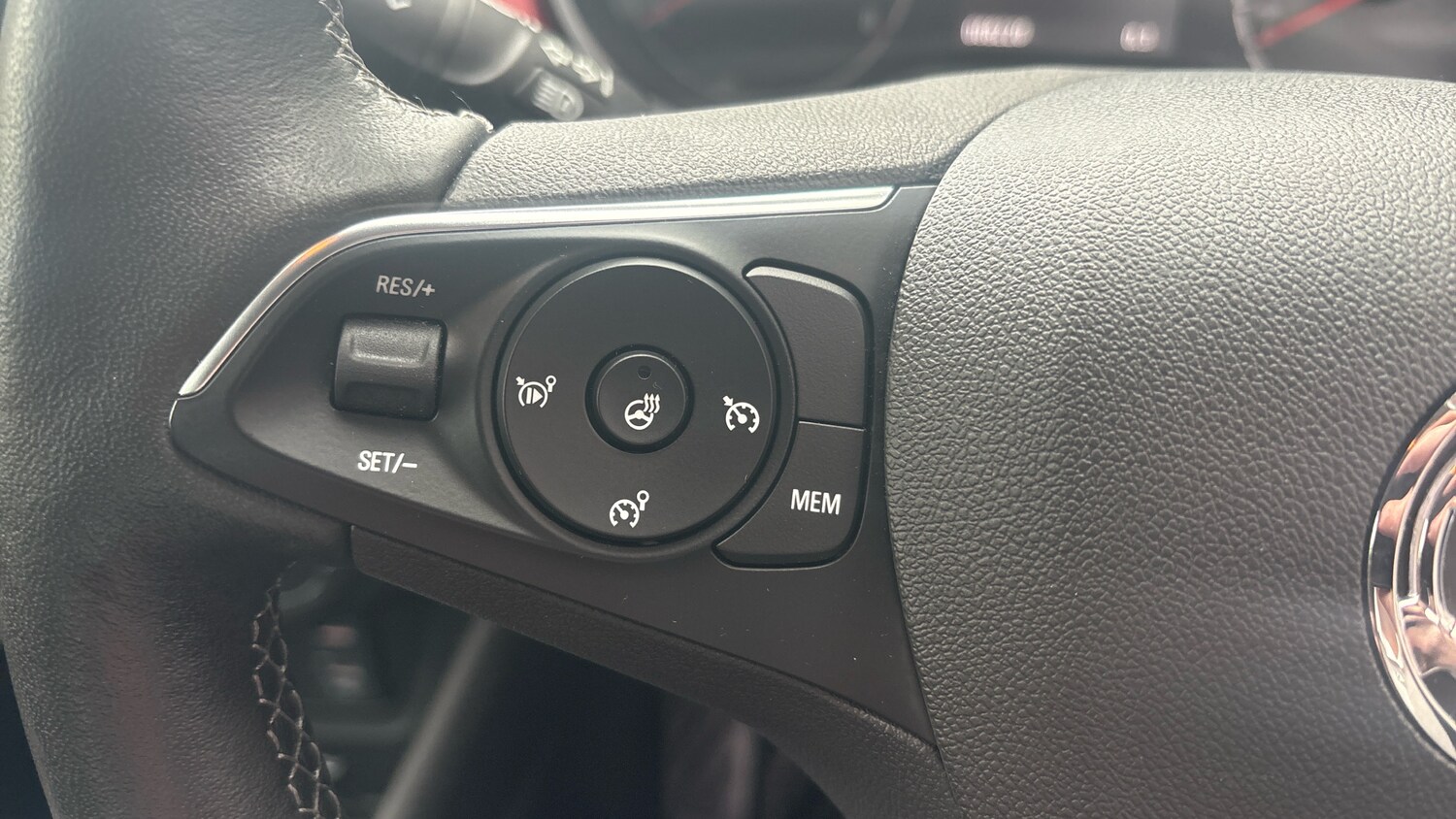 Used Vauxhall Crossland 2023 for sale - 76253914: Photo 33