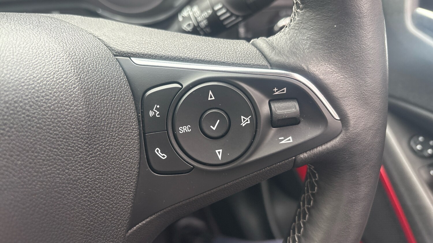 Used Vauxhall Crossland 2023 for sale - 76253914: Photo 35