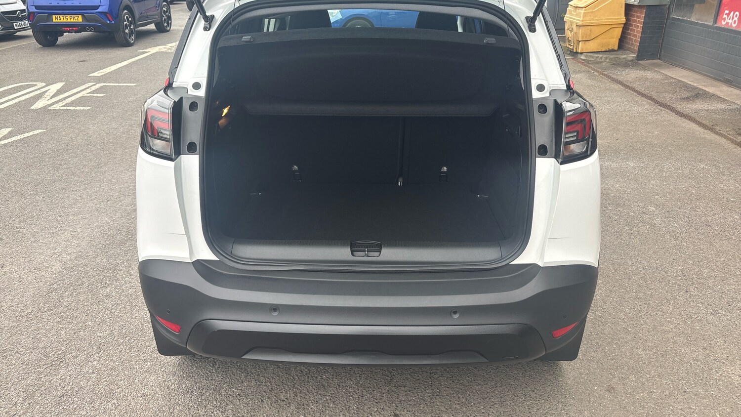 Used Vauxhall Crossland 2023 for sale - 76253914: Photo 4