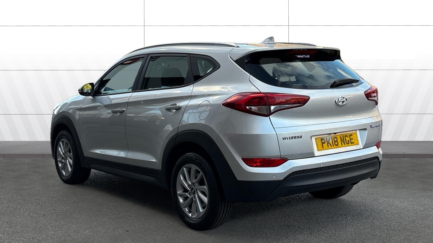 Used Hyundai TUCSON 2018 for sale - 76405179: Photo 2