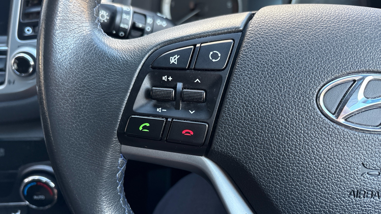 Used Hyundai TUCSON 2018 for sale - 76405179: Photo 27