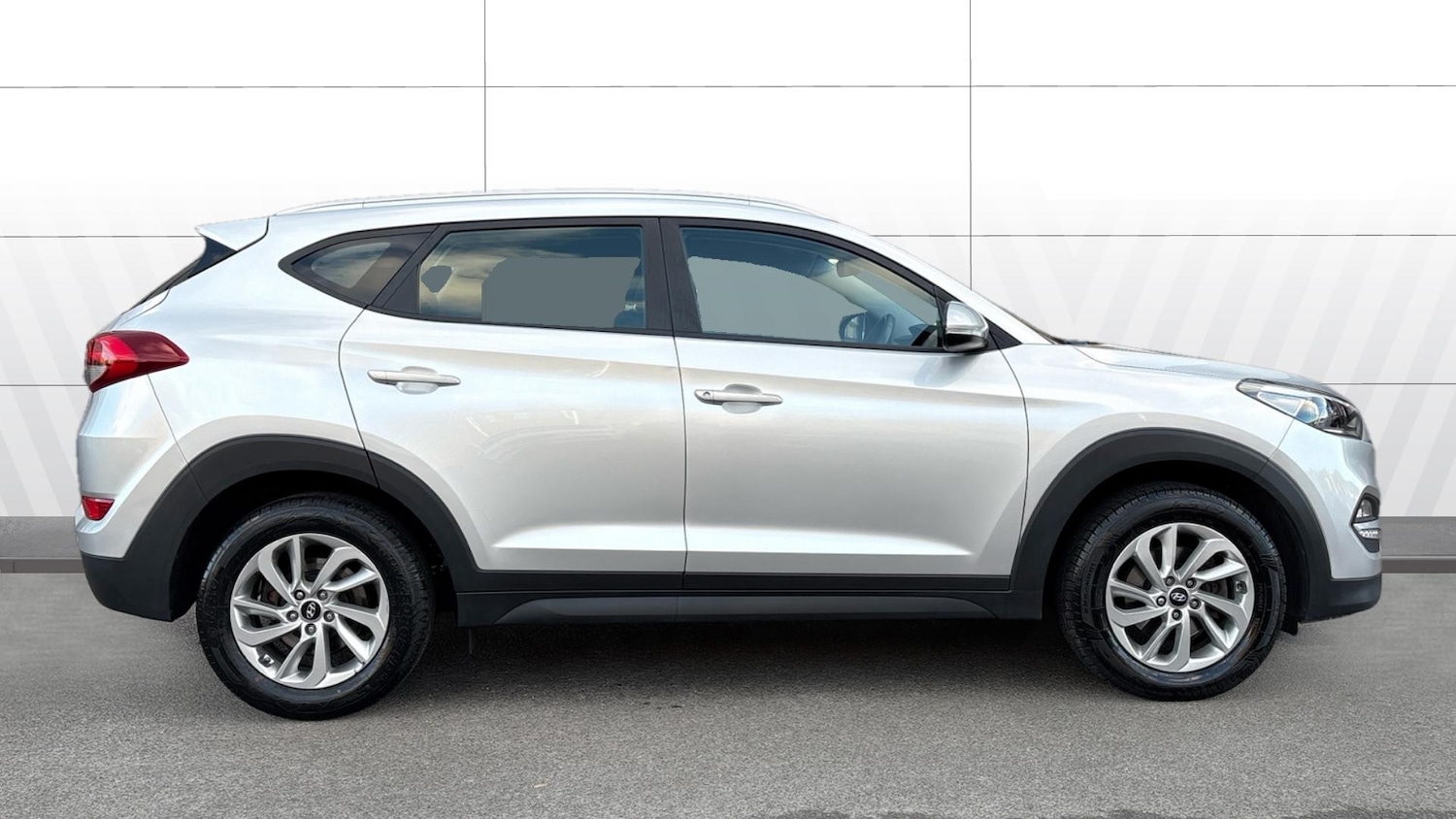 Used Hyundai TUCSON 2018 for sale - 76405179: Photo 5