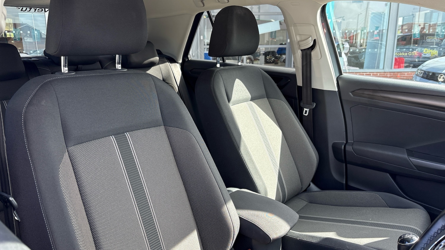 Used Volkswagen T-Roc 2019 for sale - 78031429: Photo 23