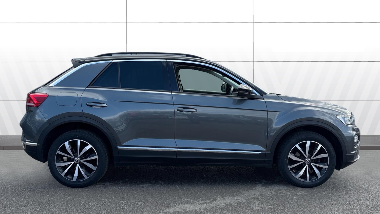 Used Volkswagen T-Roc 2019 for sale - 78031429: Photo 5