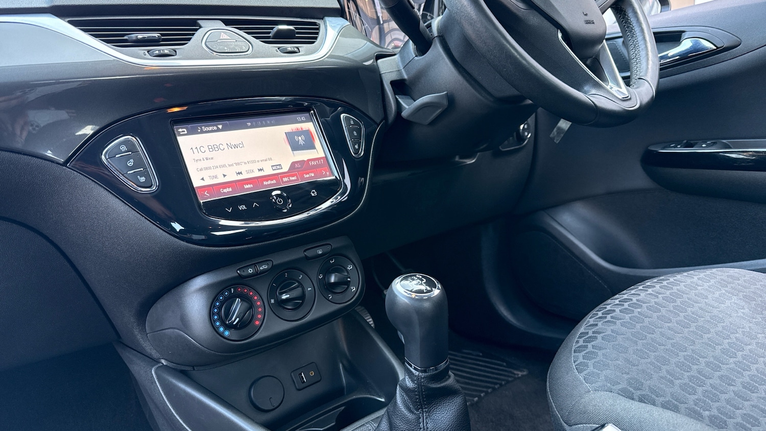 Used Vauxhall Corsa 2015 for sale - 77803056: Photo 13