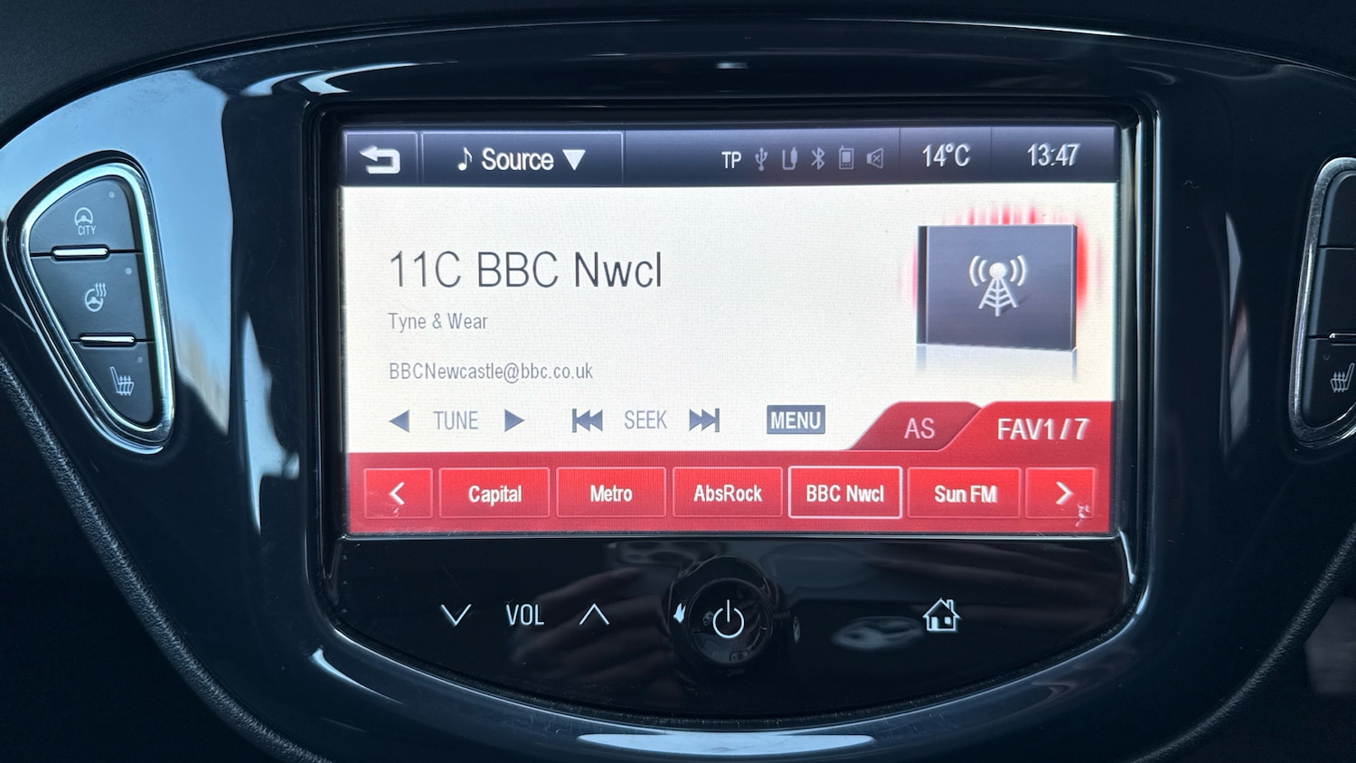 Used Vauxhall Corsa 2015 for sale - 77803056: Photo 34