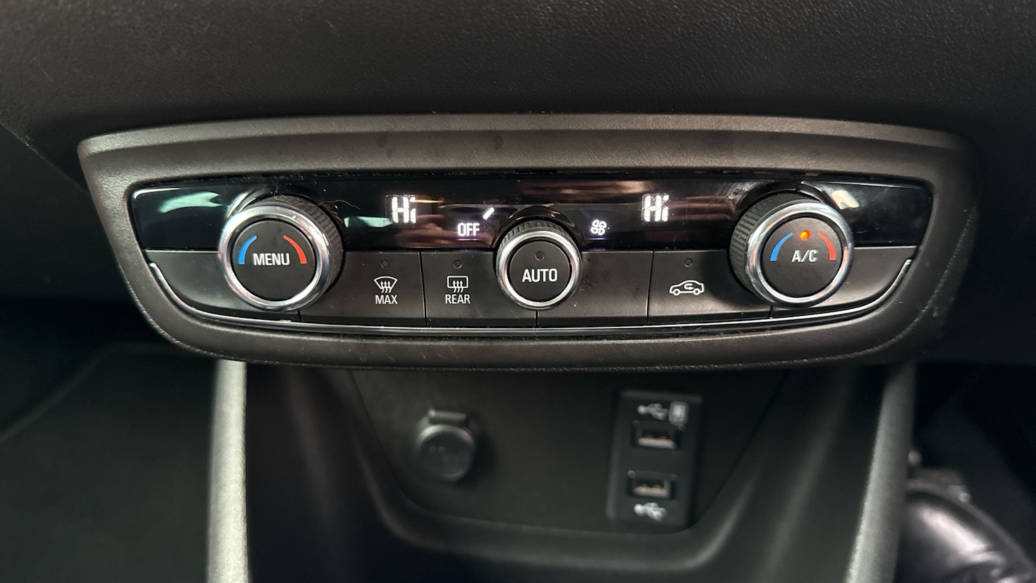 Used Vauxhall Crossland 2021 for sale - 77303401: Photo 26