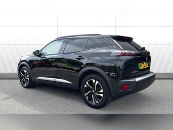 Used Peugeot 2008 2023 for sale - 79311613: Photo