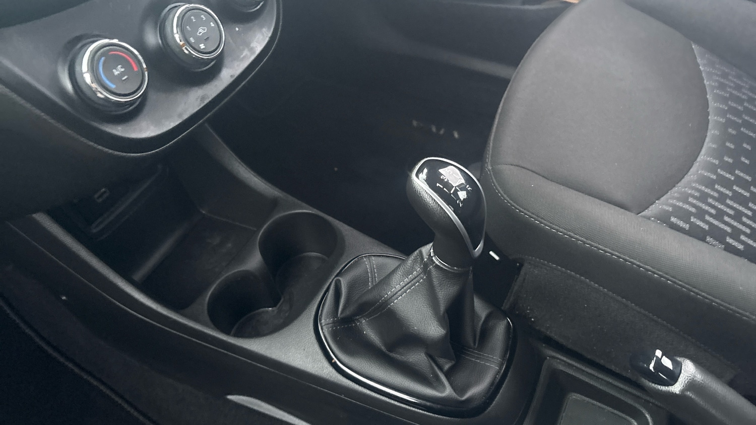 Used Vauxhall Viva 2019 for sale - 76763105: Photo 13