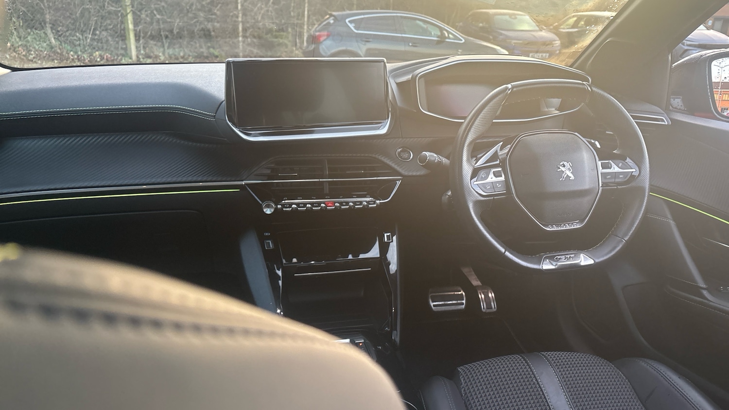 Used Peugeot 208 2022 for sale - 77033337: Photo 10