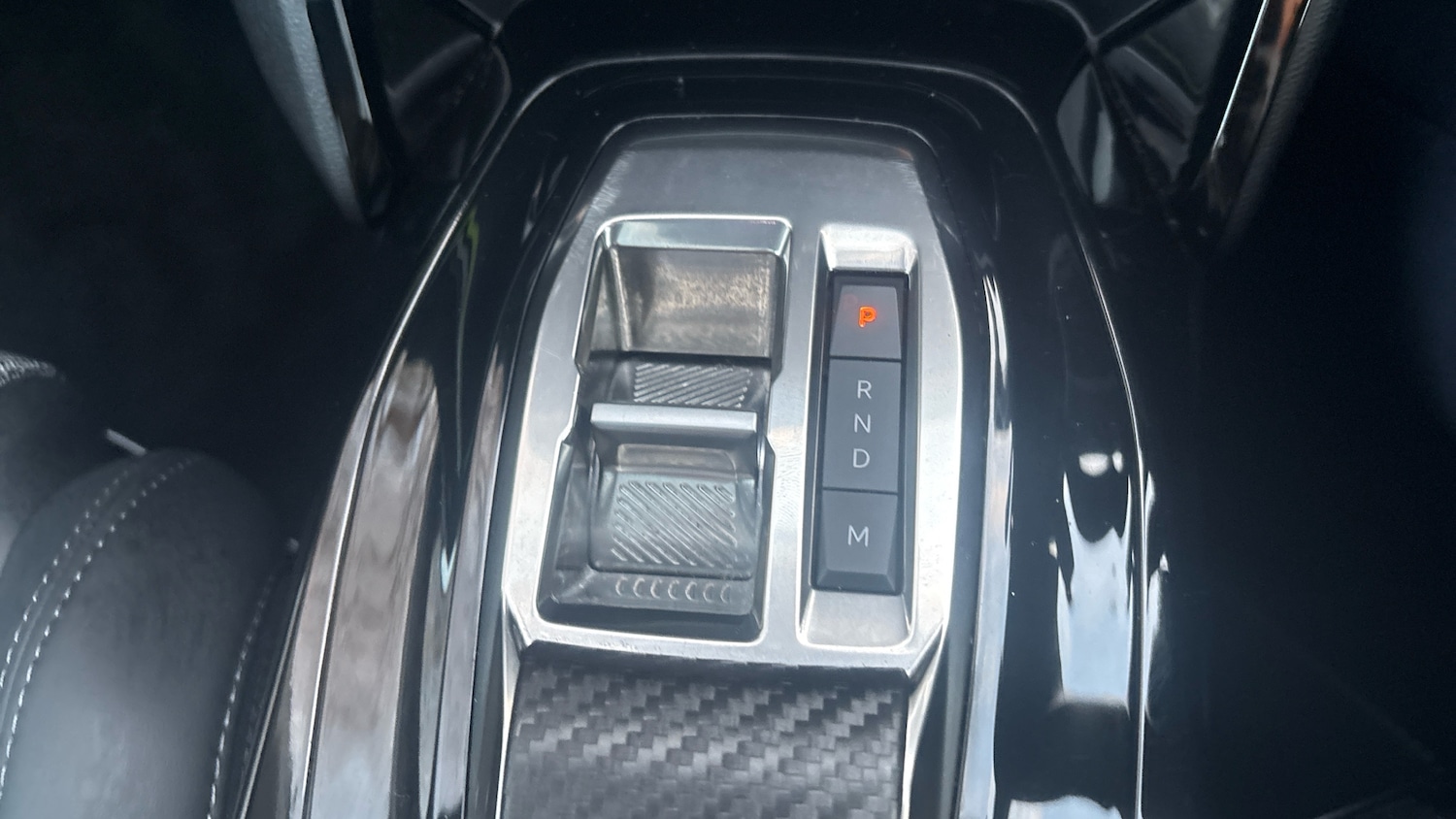 Used Peugeot 208 2022 for sale - 77033337: Photo 23