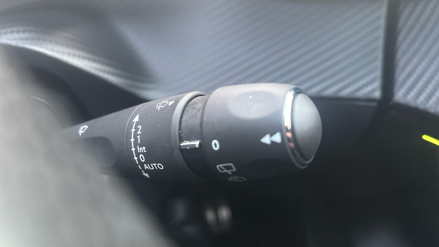 Used Peugeot 208 2022 for sale - 77033337: Photo 30