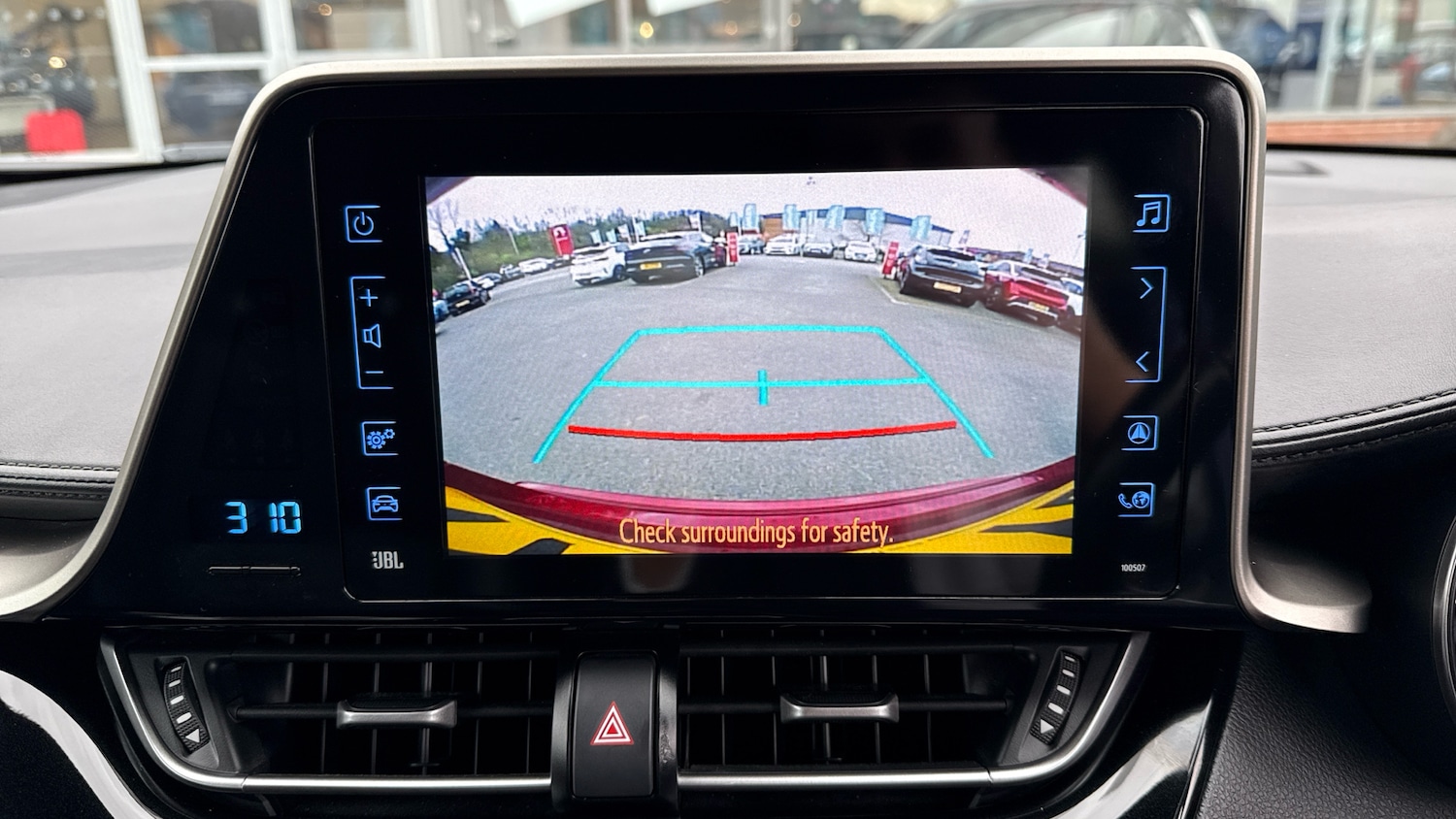 Used Toyota C-HR 2018 for sale - 78094927: Photo 28