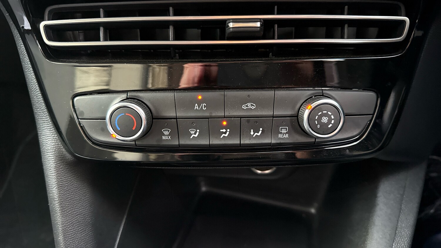 Used Vauxhall Mokka 2024 for sale - 76818737: Photo 22