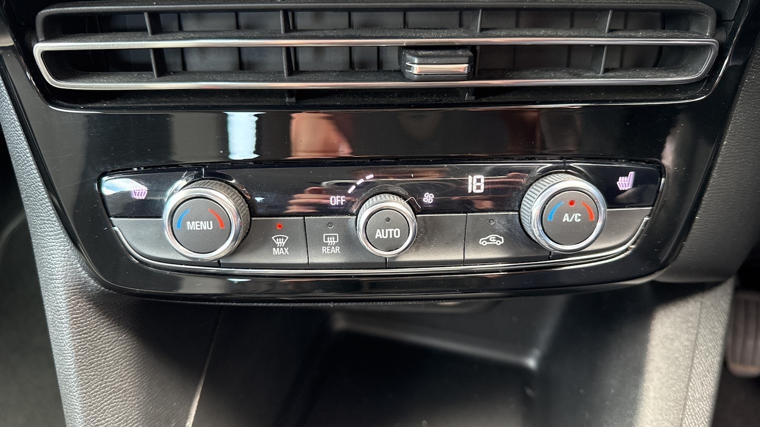 Used Vauxhall Mokka 2021 for sale - 75829720: Photo 28