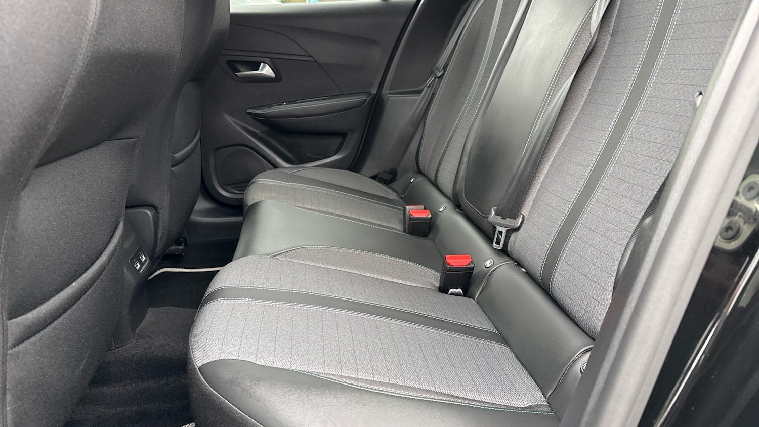 Used Peugeot 208 2023 for sale - 78109270: Photo 16