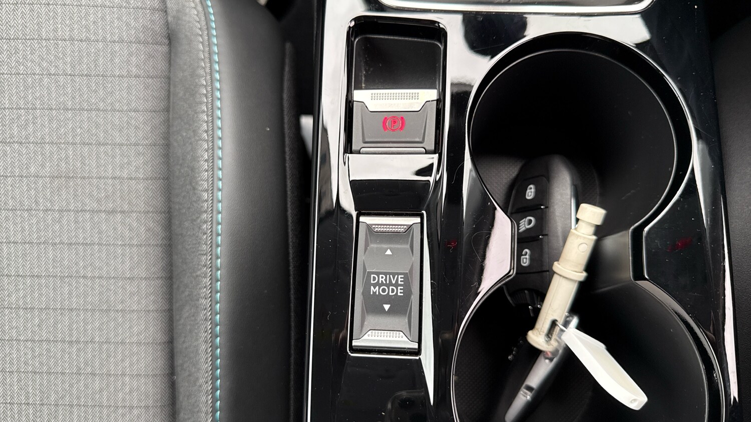 Used Peugeot 208 2023 for sale - 78109270: Photo 22