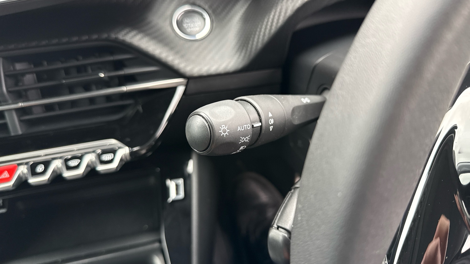 Used Peugeot 208 2023 for sale - 78109270: Photo 30