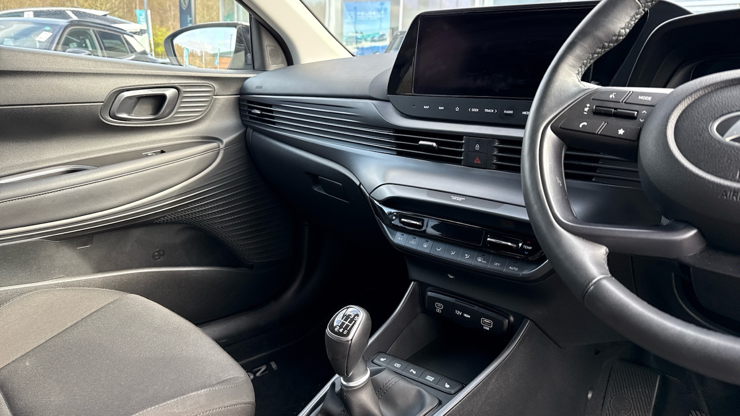 Used Hyundai i20 2023 for sale - 77930523: Photo 14