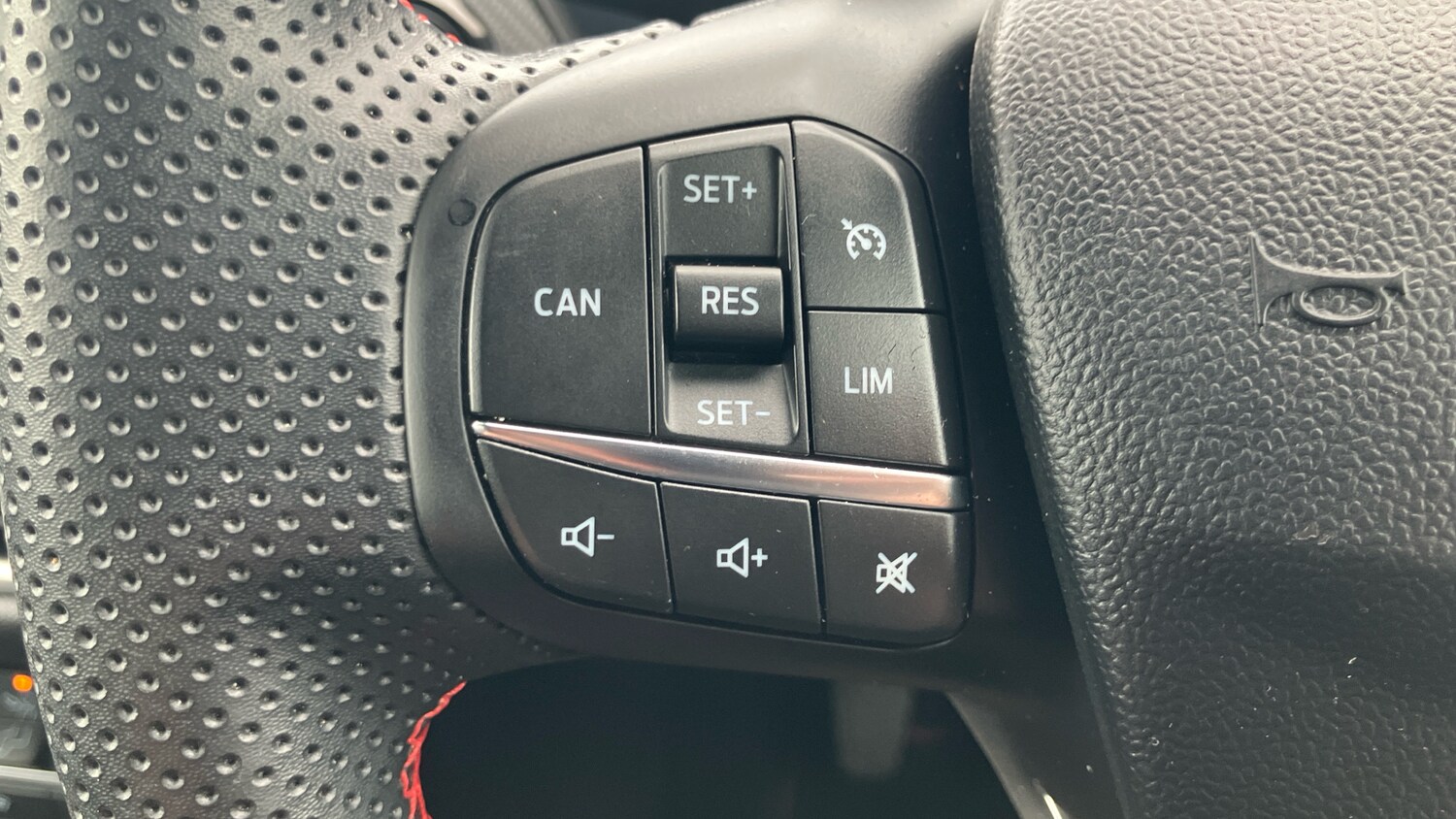 Used Ford Puma 2023 for sale - 76263692: Photo 21