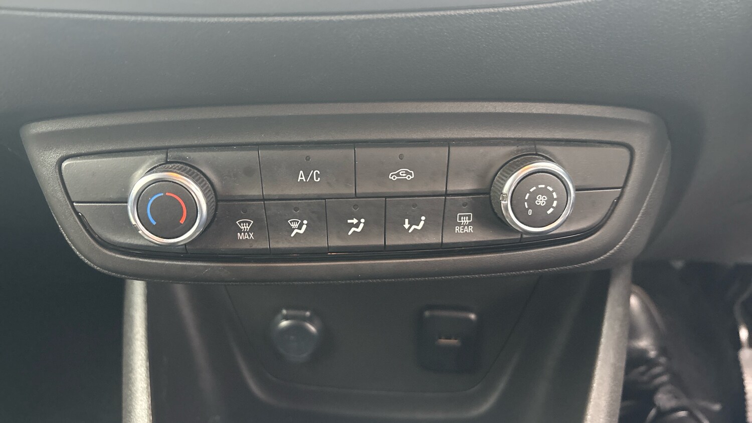 Used Vauxhall Crossland 2023 for sale - 76131164: Photo 21