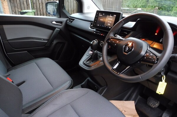 Used Renault Kangoo 2023 for sale - 73133689: Photo 9