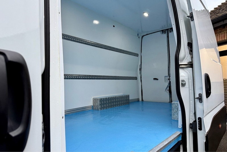 Used Iveco Daily for sale - 77247360: Photo 6