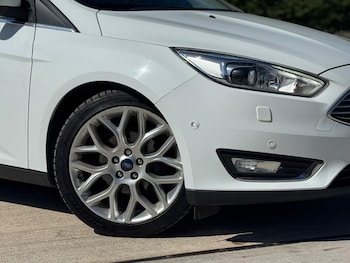 Used Ford Focus 2016 for sale - 75298126: Photo