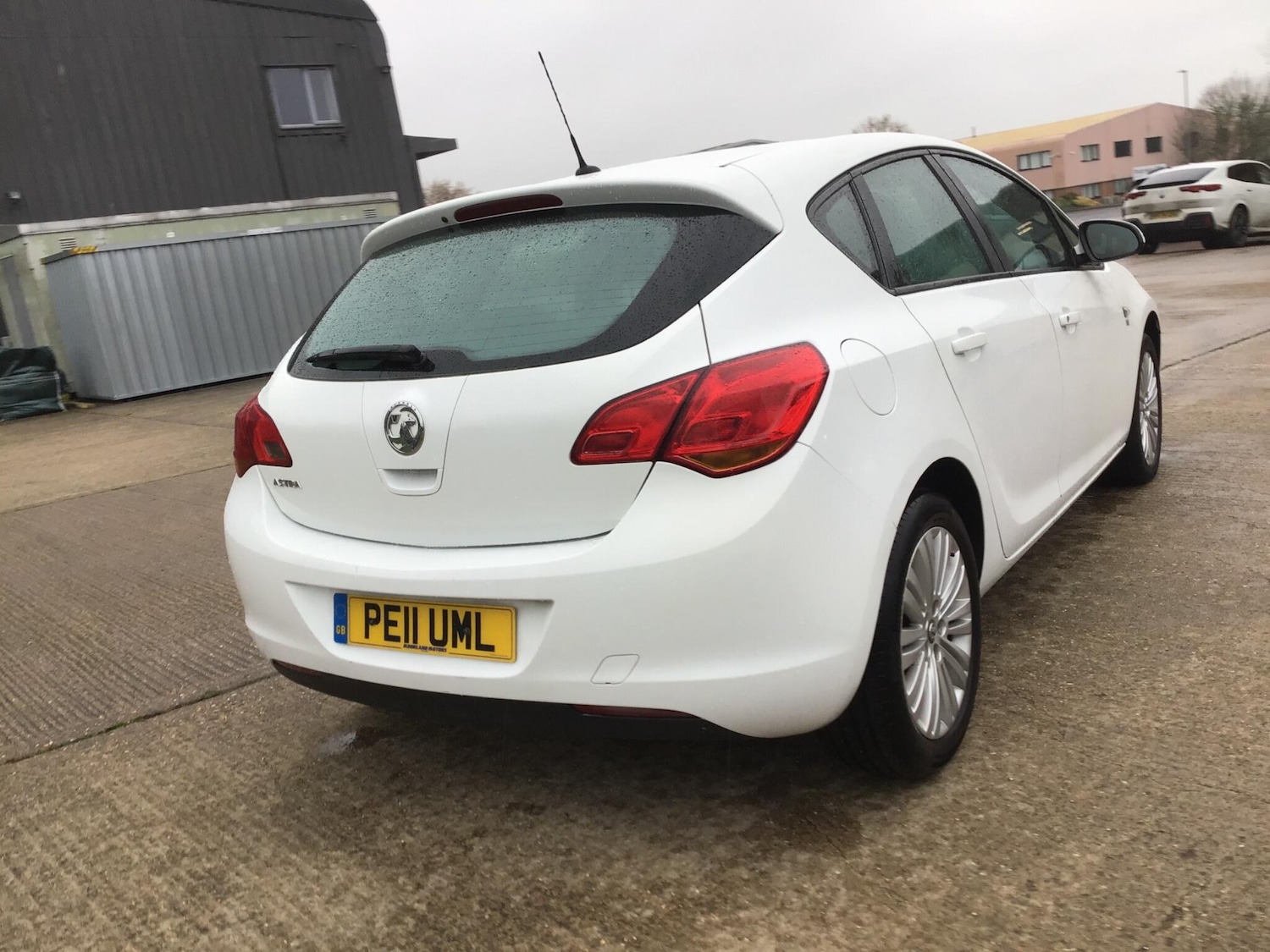 Used Vauxhall Astra 2011 for sale - 77892259: Photo 29