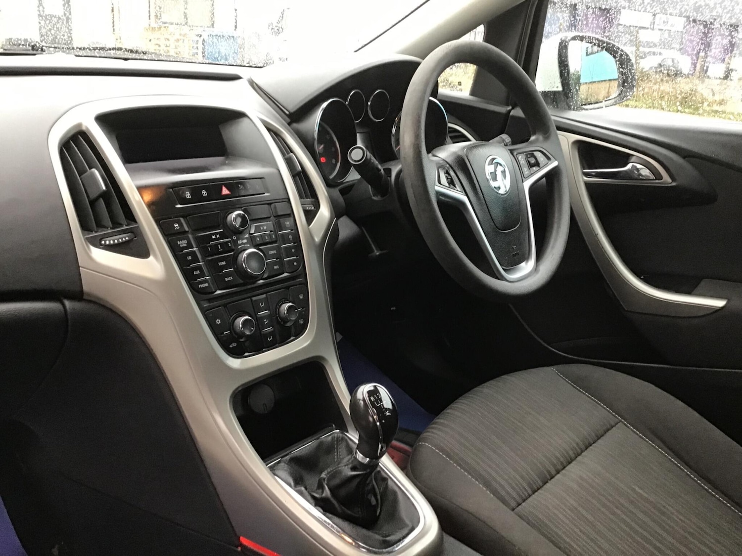 Used Vauxhall Astra 2011 for sale - 77892259: Photo 34