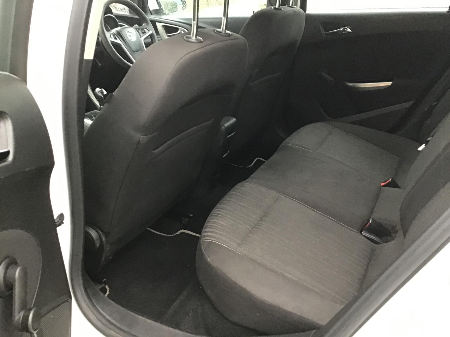 Used Vauxhall Astra 2011 for sale - 77892259: Photo 41