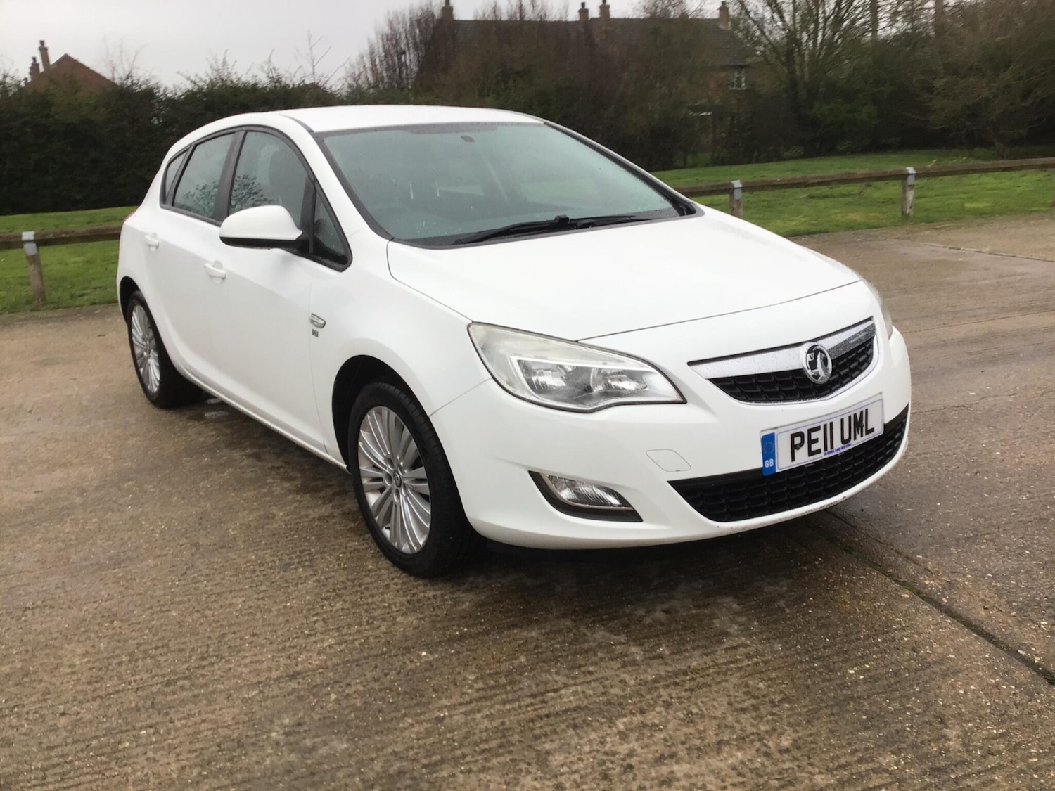 Used Vauxhall Astra 2011 for sale - 77892259: Photo 7