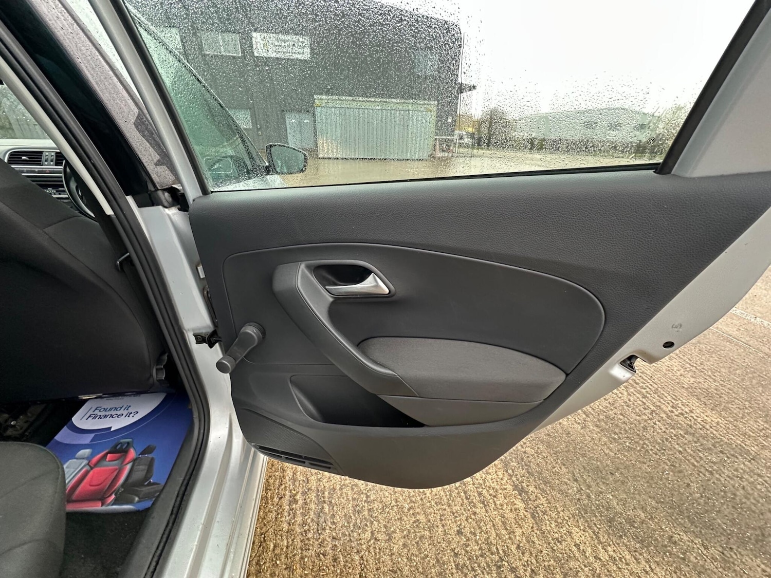 Used Volkswagen Polo 2013 for sale - 77612944: Photo 25