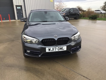 Used BMW 1 Series 2017 for sale - 77613802: Photo