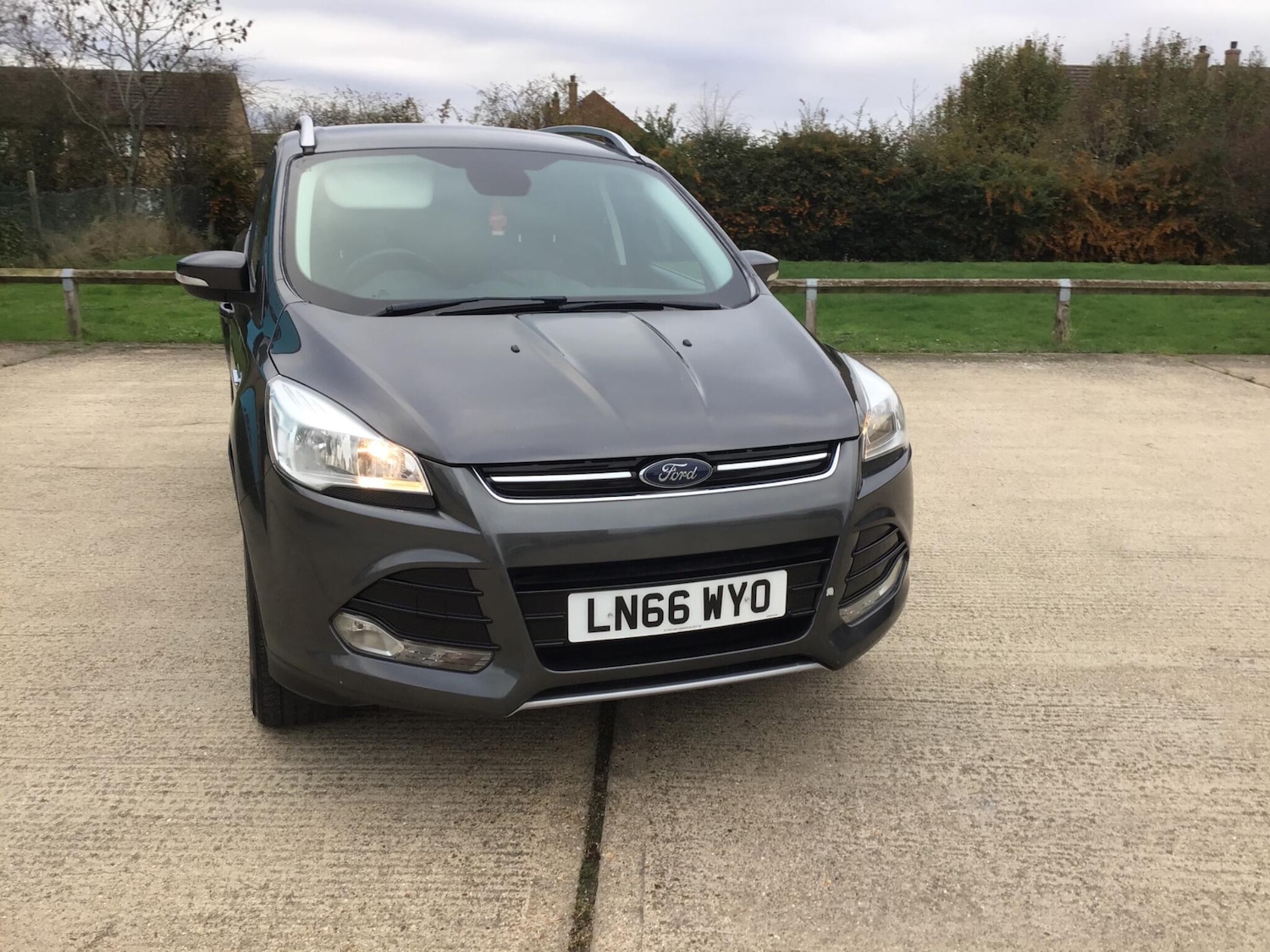 Used Ford Kuga 2016 for sale - 77612477: Photo 2