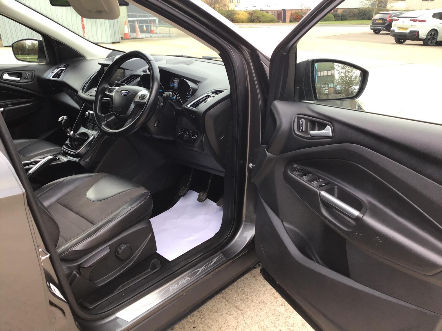 Used Ford Kuga 2016 for sale - 77612477: Photo 27