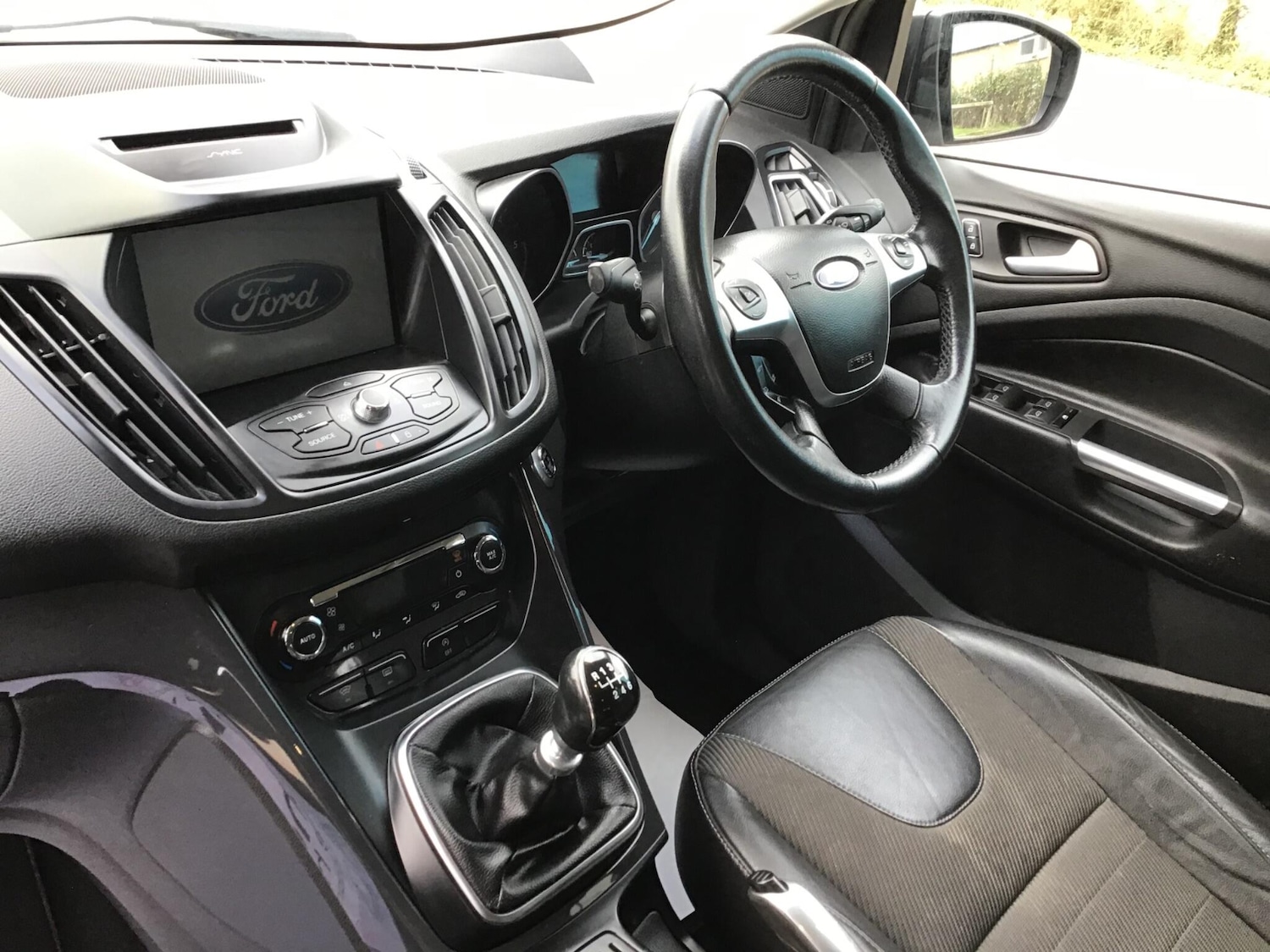 Used Ford Kuga 2016 for sale - 77612477: Photo 38