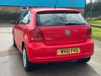 Used Volkswagen Polo 2011 for sale - 79389657: Photo
