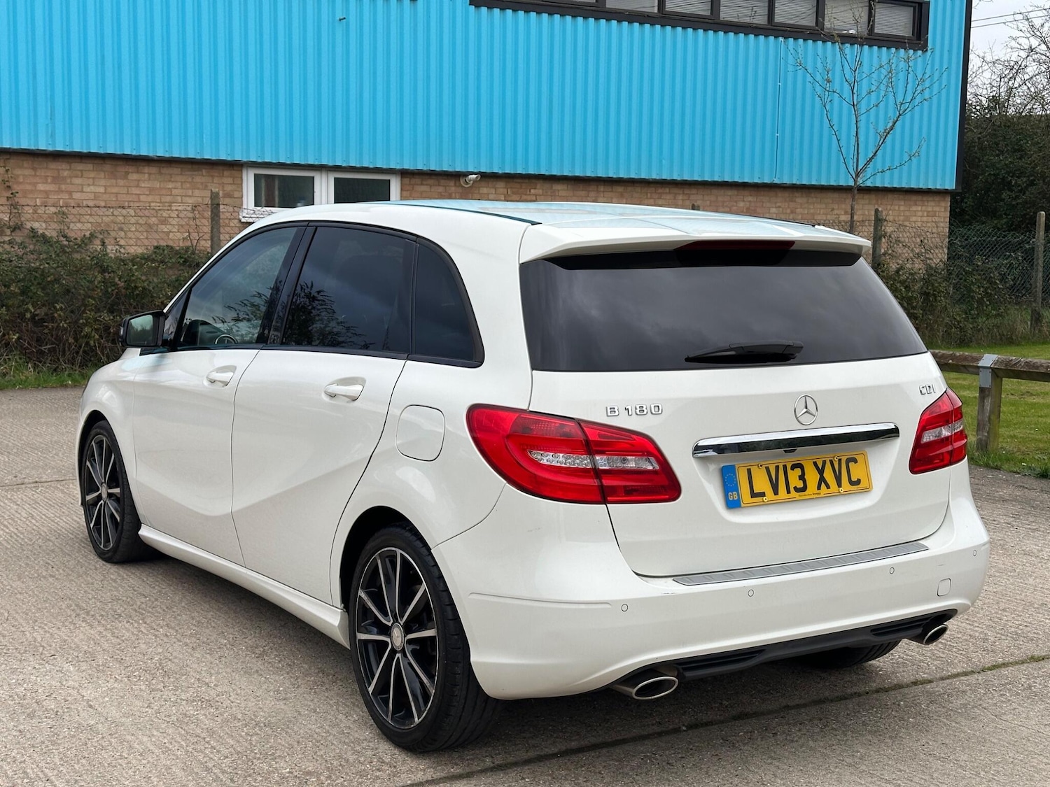 Used Mercedes-Benz B Class 2013 for sale - 78007429: Photo 11