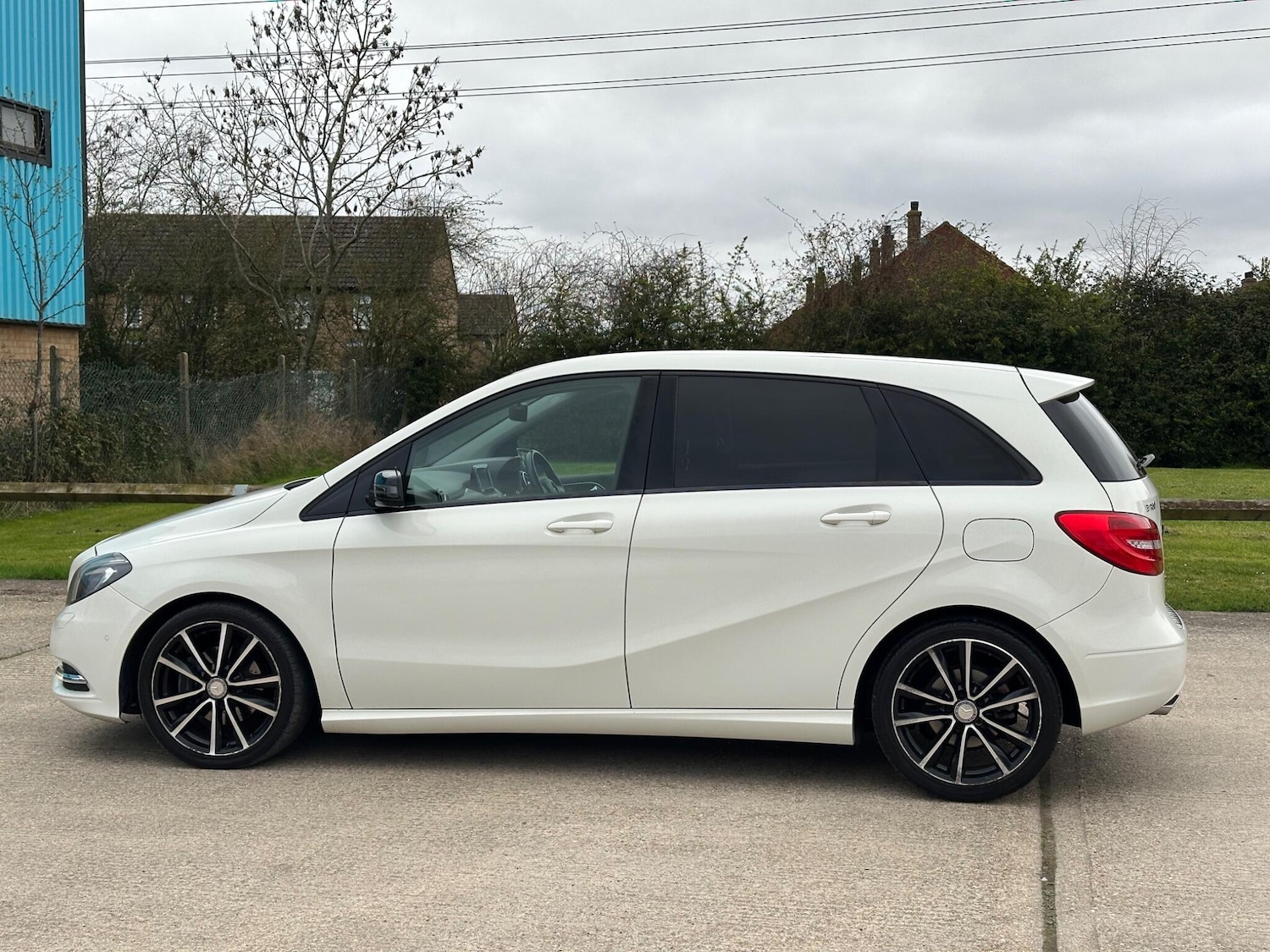 Used Mercedes-Benz B Class 2013 for sale - 78007429: Photo 15