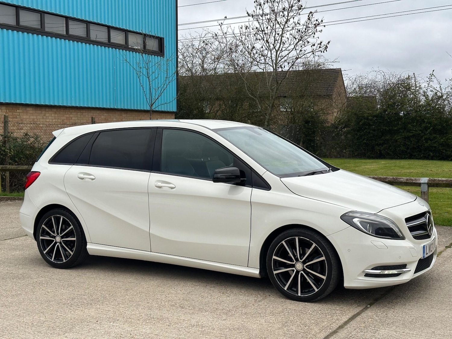 Used Mercedes-Benz B Class 2013 for sale - 78007429: Photo 23