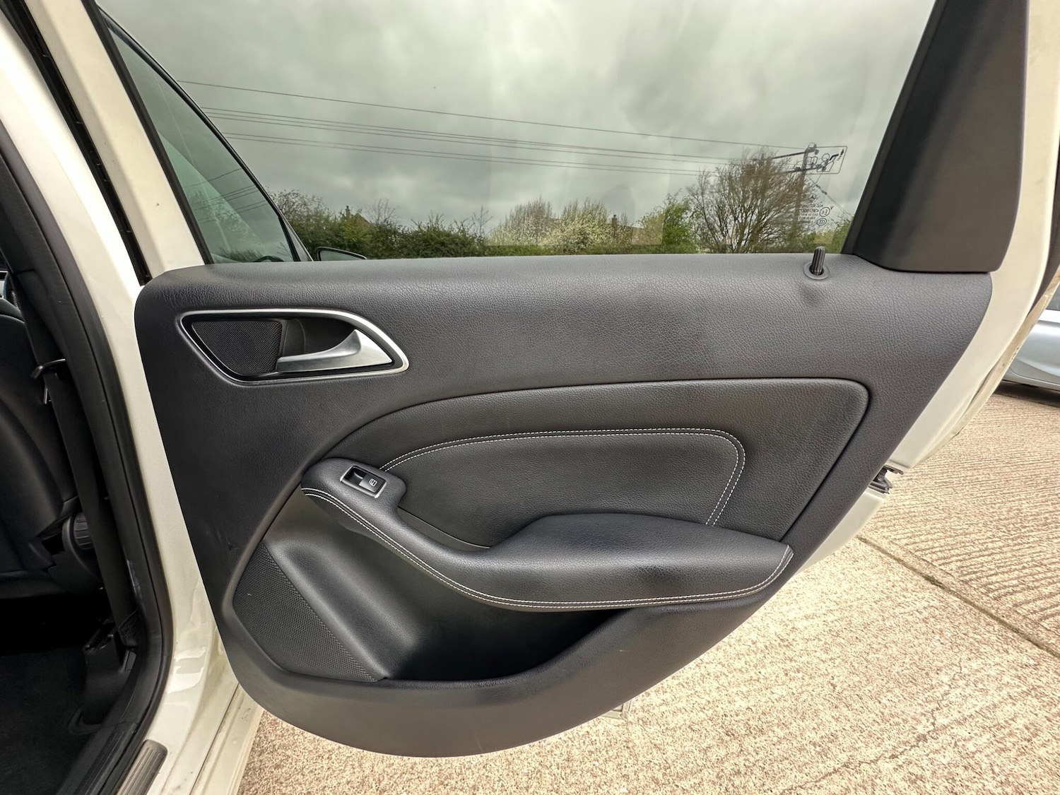 Used Mercedes-Benz B Class 2013 for sale - 78007429: Photo 44