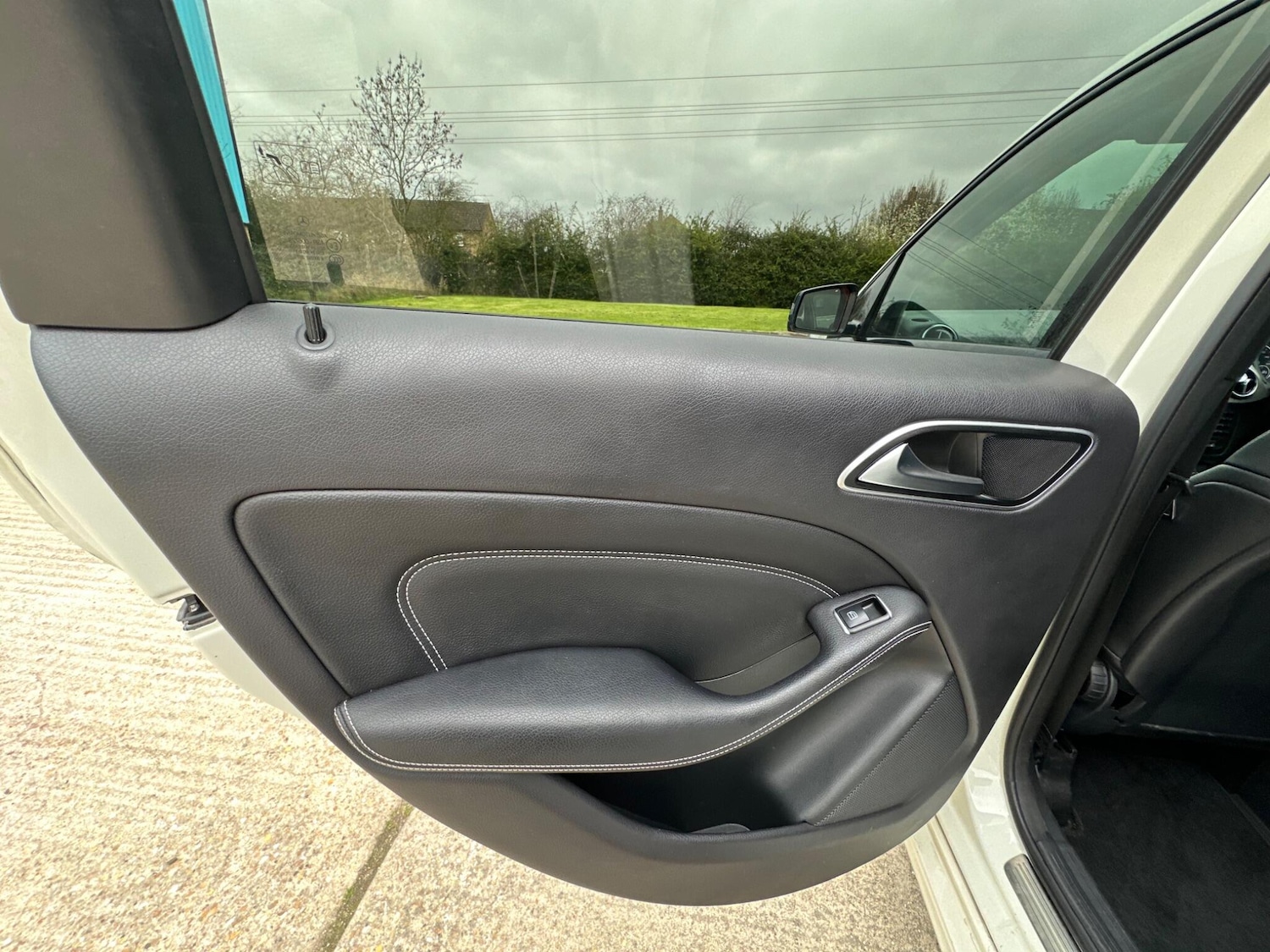 Used Mercedes-Benz B Class 2013 for sale - 78007429: Photo 45