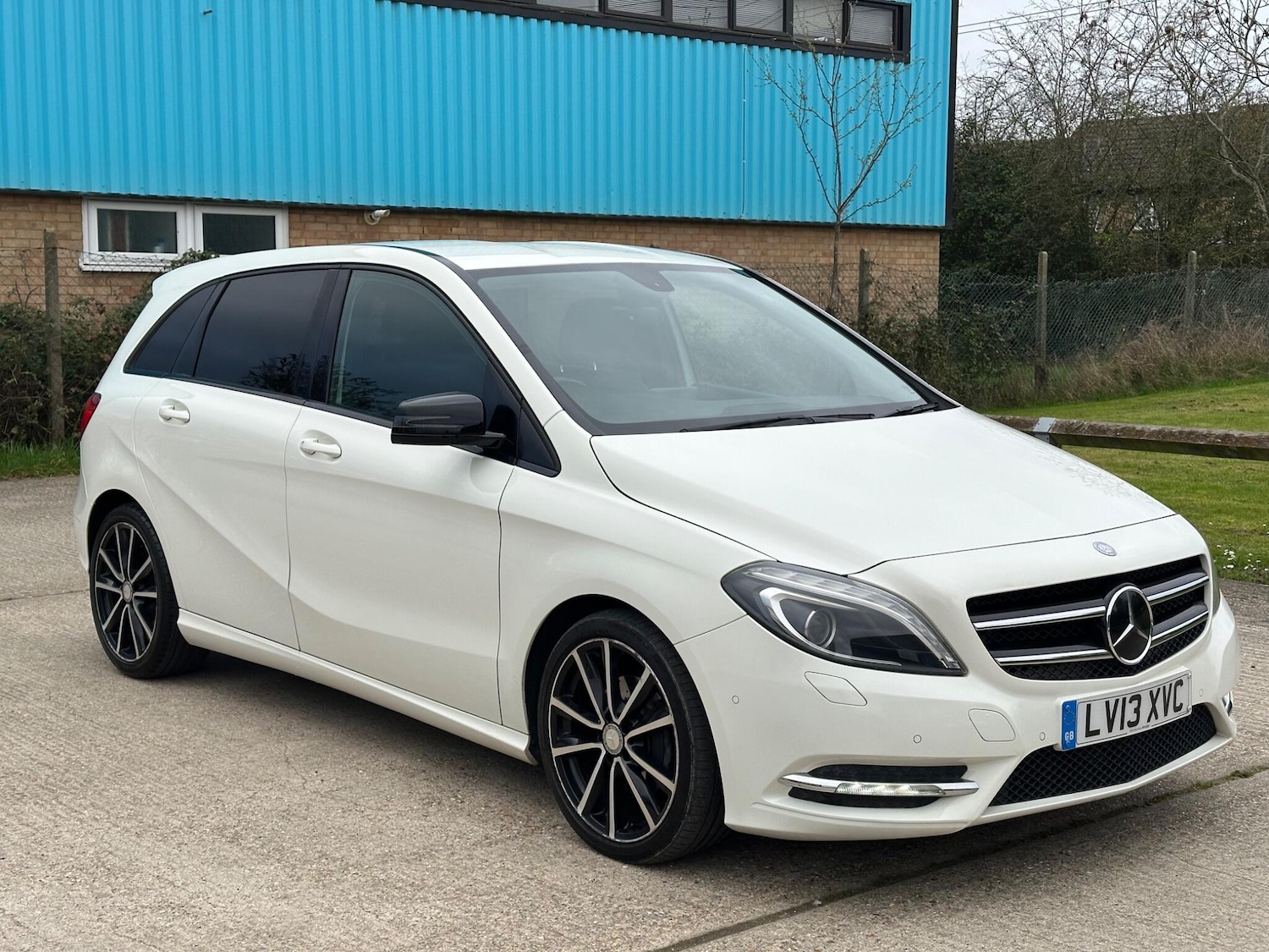 Used Mercedes-Benz B Class 2013 for sale - 78007429: Photo 6