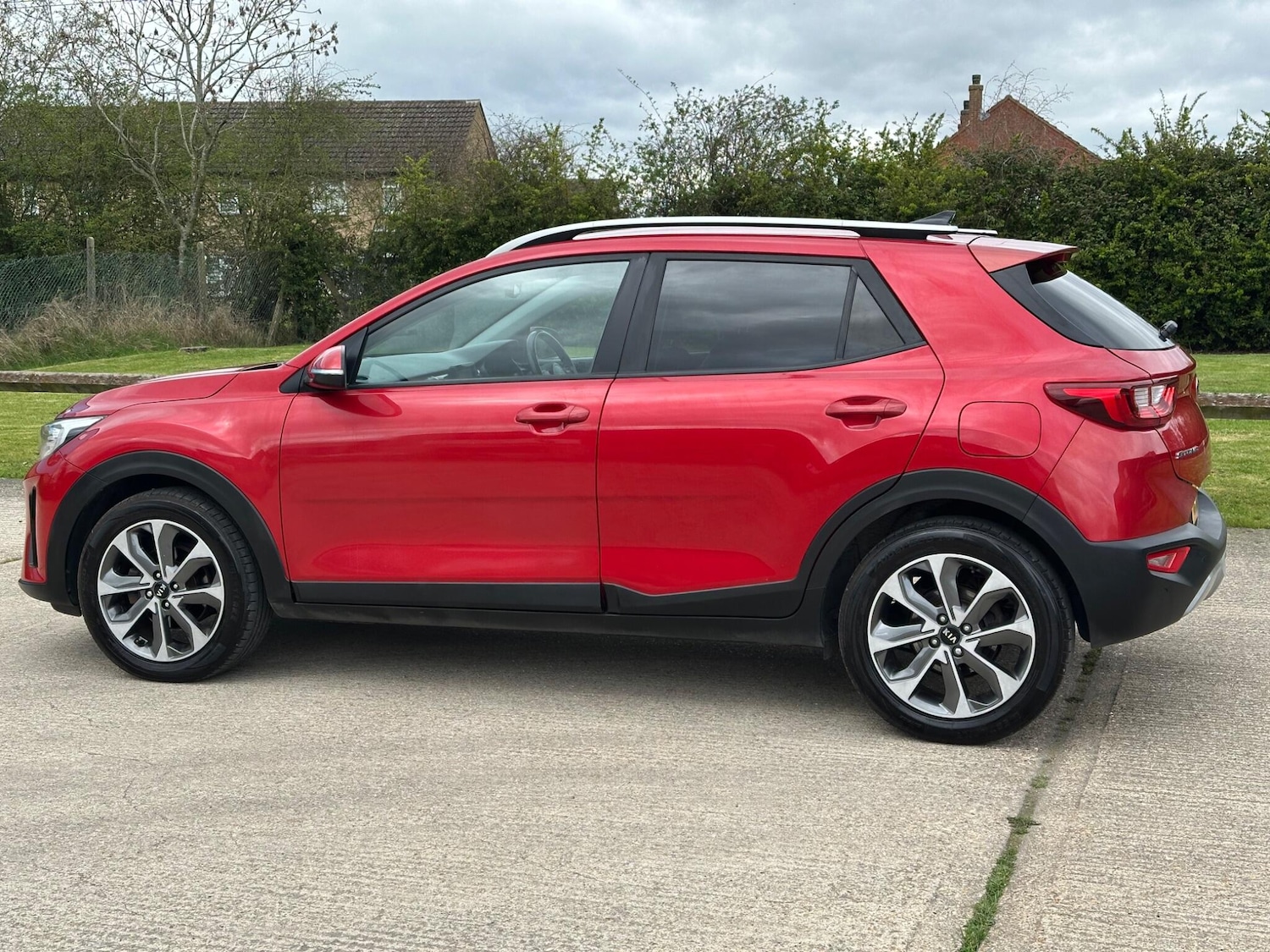 Used Kia Stonic for sale - 78127677: Photo 17