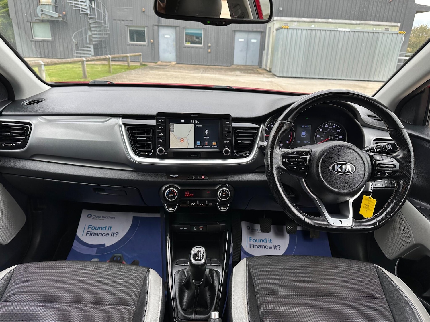 Used Kia Stonic for sale - 78127677: Photo 26