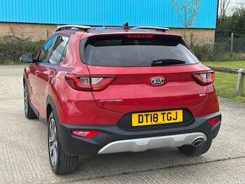Used Kia Stonic 2018 for sale - 78127677: Photo
